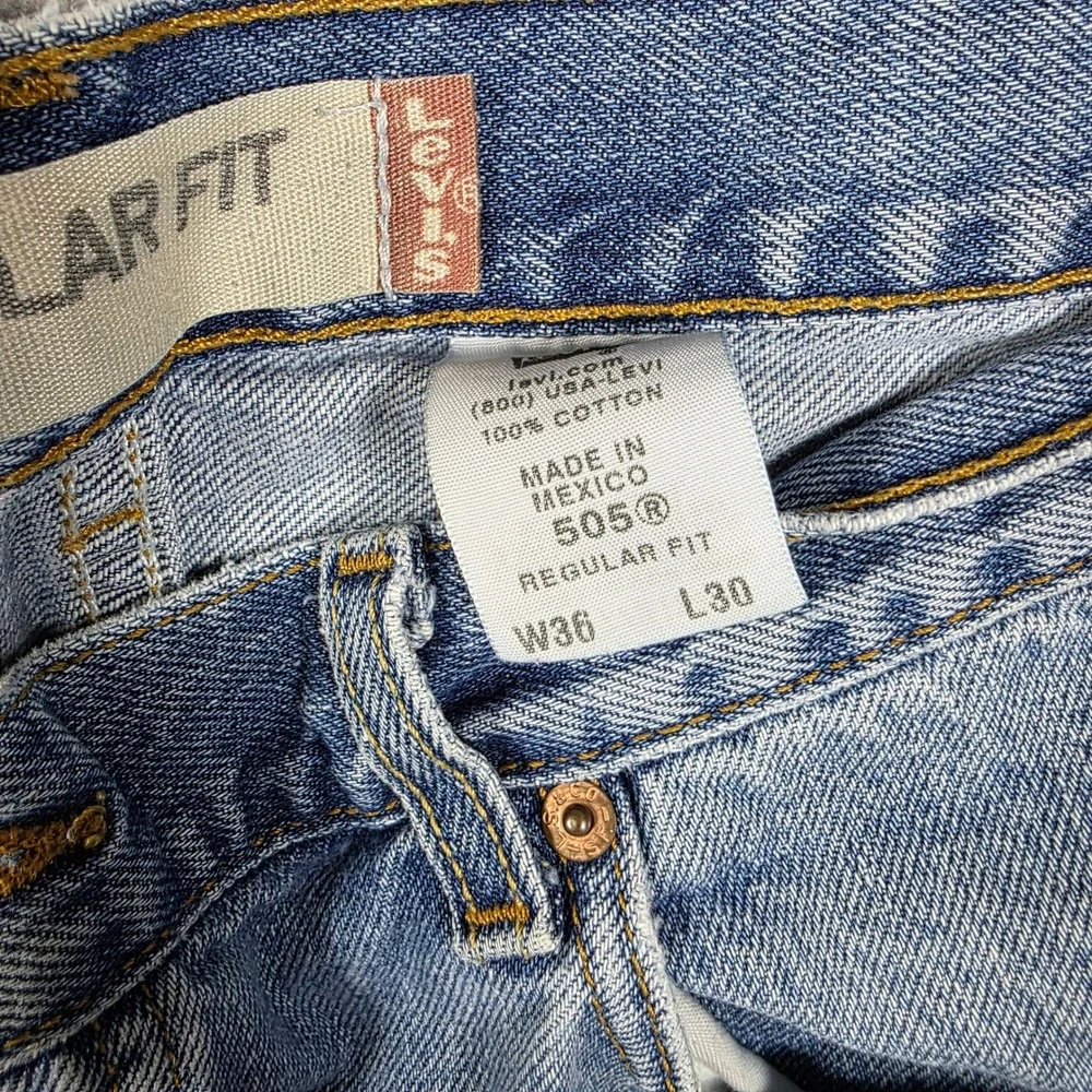 Levi's Jeans Mens W36 L30 Blue Straight Leg Regular‎ Fit 505 Light Wash